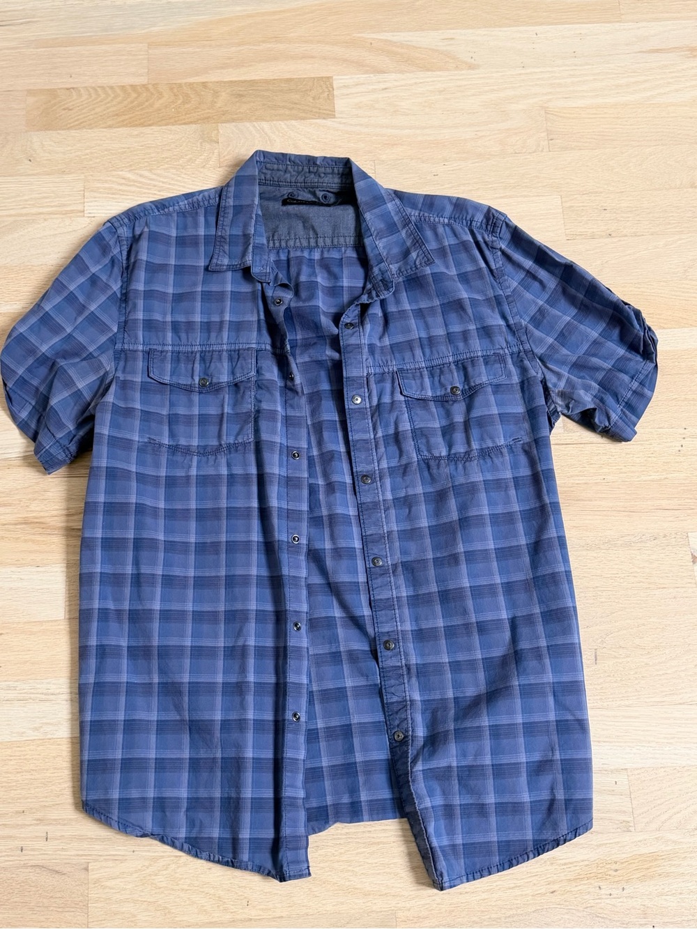 Calvin Klein Jeans Blue Plaid Short Sleeve Button-Down Shirt